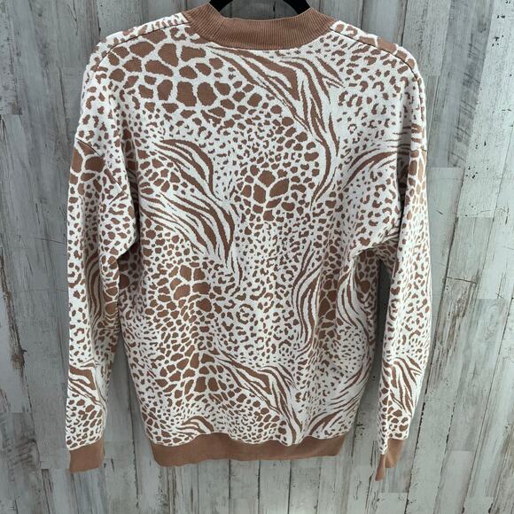 Ann Taylor Mixed Animal Print Boyfriend Button Up Cardigan Womens Size Medium - Picture 3 of 7